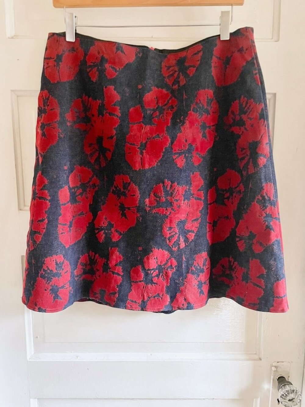 Garnish PDX Red & Navy Abstract Splatter Print A-Line Skirt M/L